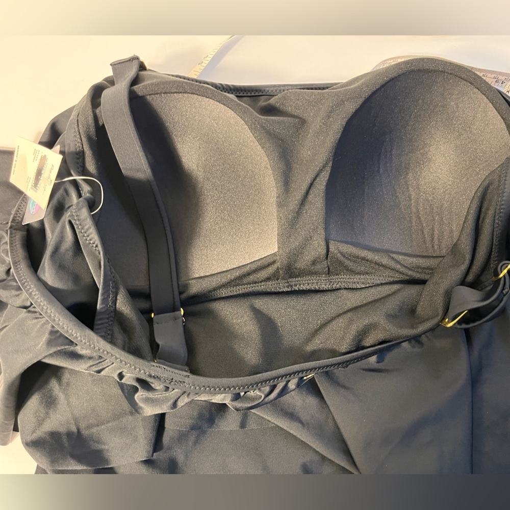 Raisins Curve Tortuga One Piece Black Swimsuit 20W - Picture 12 of 13